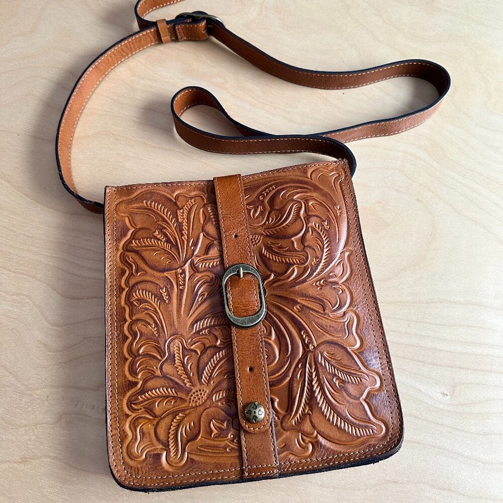 Patricia Nash Venezia Tooled Leather Pouch EUC